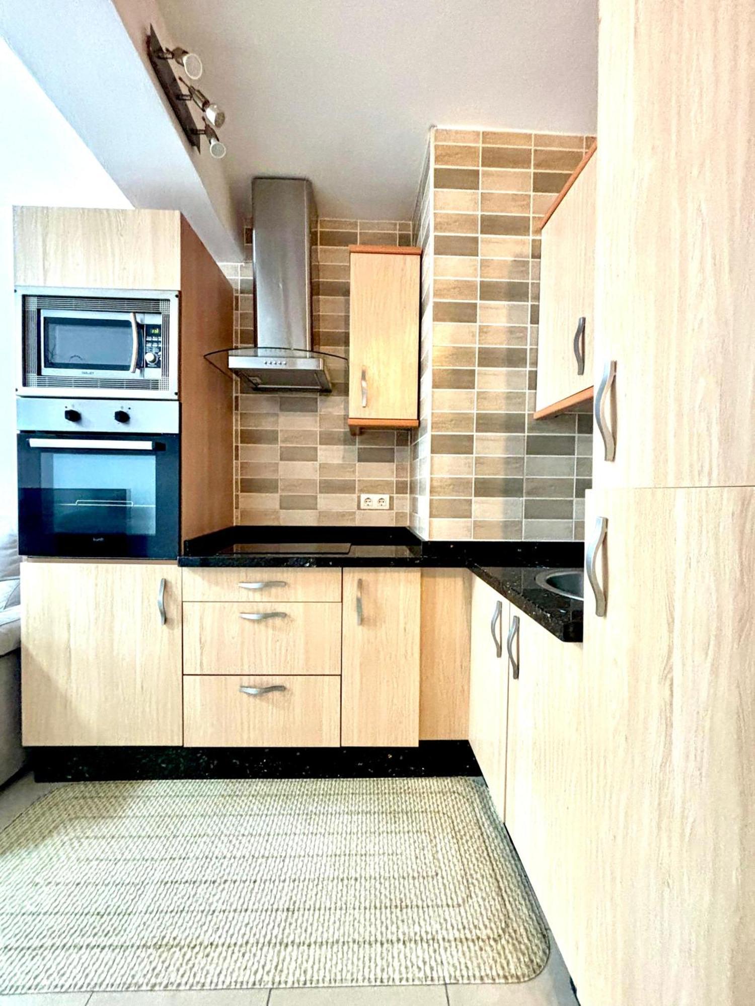 Apartamento En El Centro De ネルハ エクステリア 写真