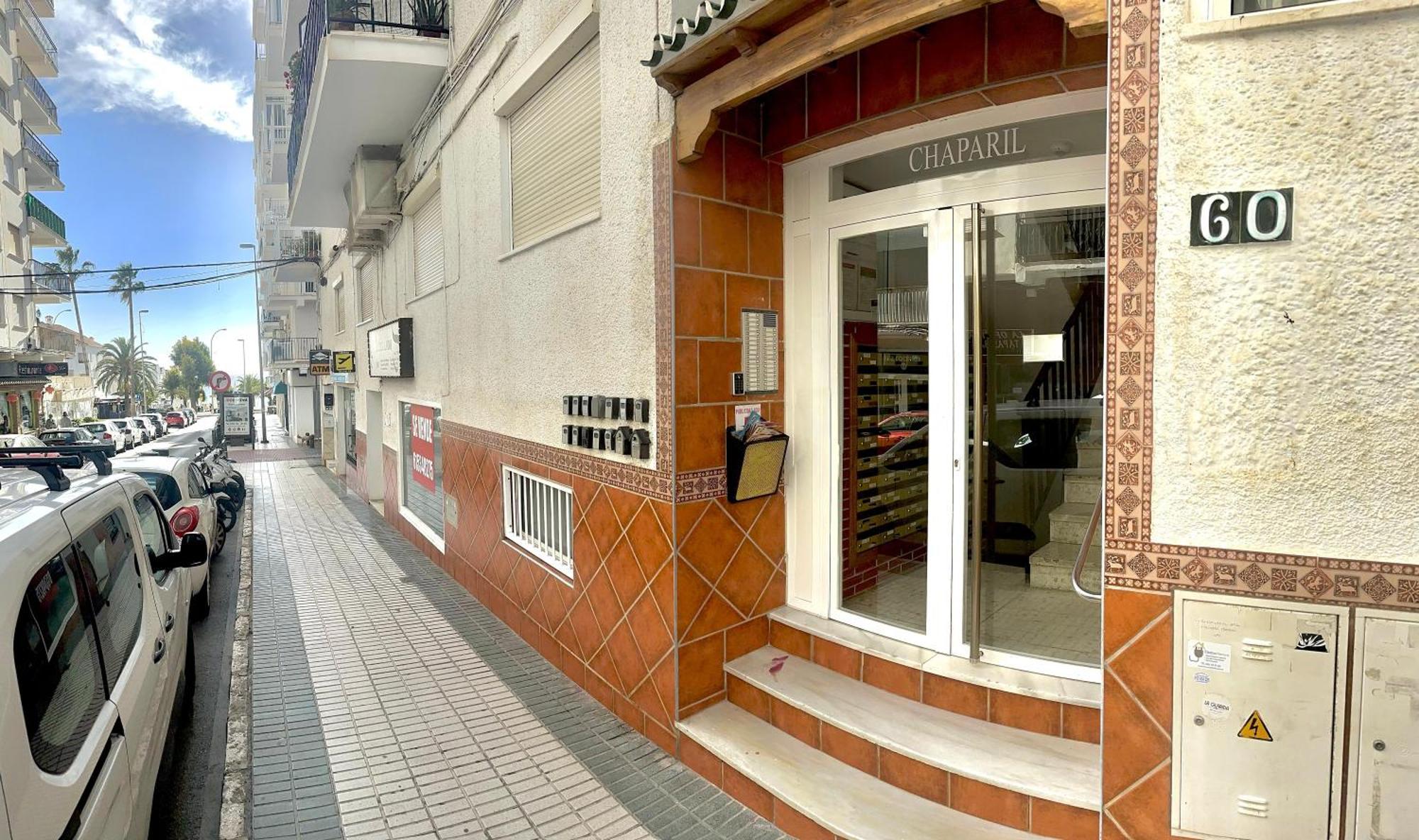 Apartamento En El Centro De ネルハ エクステリア 写真